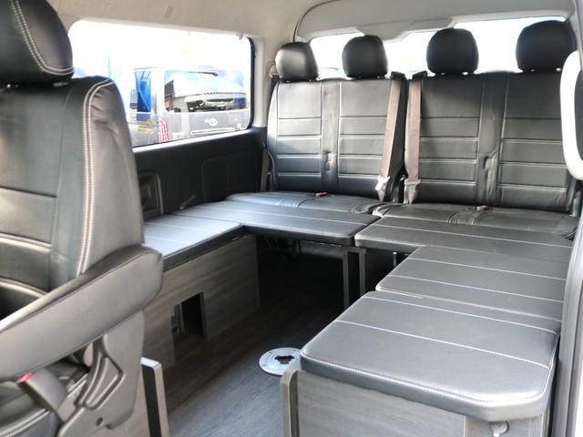 ハイエースワゴン GL ロング FLEX内装アレンジ【familiar】ベット&テーブル車中泊仕様 BIG-X11インチナビ HDMIスマホミラーリング フローリングフロア デジタルインナーミラー パノラミックビューモニター TSS(57枚目)