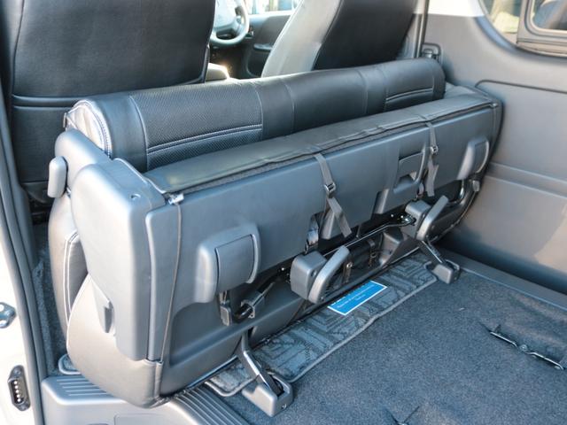 ハイエースバン ロングスーパーGL 登録済未使用車 アースカラーパッケージ メカレスBIG-X11インチナビ HDMIスマホミラーリング ブラックエディション 黒革調シートカバー デジタルインナーミラー PVM 小窓付きスライドガラス(46枚目)