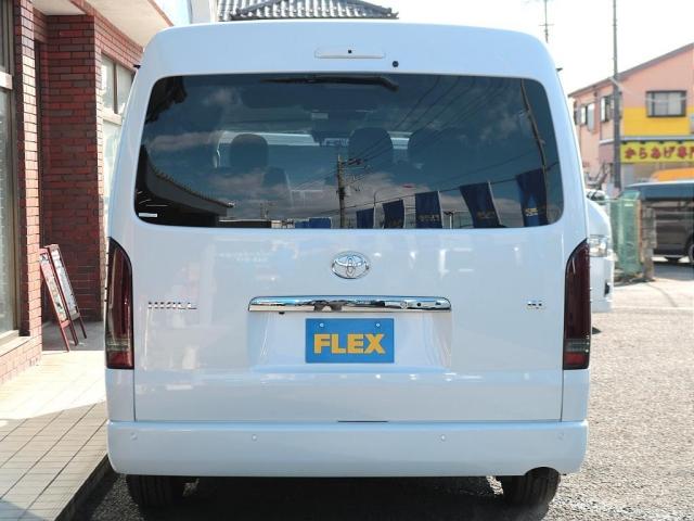 ハイエースワゴン GL ロング 【Relaxing内装】ベット&テーブル BIG-X11インチナビ 12.8フリップダウンモニター ミラーリングHDMIポート 1.5インチローダウン トヨタセーフティセンス デジタルインナーミラー(16枚目)