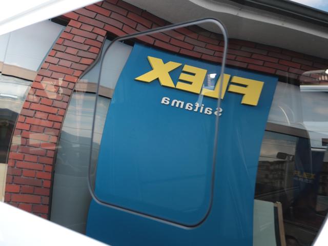 ハイエースワゴン GL ロング 【Relaxing内装】ベット&テーブル BIG-X11インチナビ 12.8フリップダウンモニター ミラーリングHDMIポート 1.5インチローダウン トヨタセーフティセンス デジタルインナーミラー(30枚目)