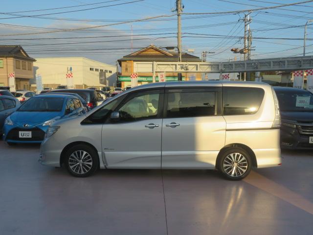 日産 セレナ