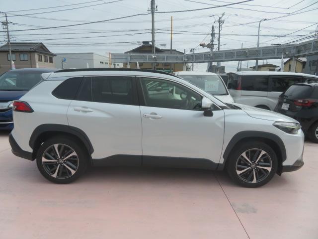 カローラクロス ハイブリッドZ ワンオーナー 禁煙車 PCS BSM T-コネクト Bluetooth接続 USB FRドラレコ LED フォグ シートヒーター パワーシート パワーゲート FRソナー Bカメラ 純正アルミ LKA(4枚目)