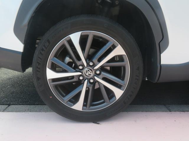 カローラクロス ハイブリッドZ ワンオーナー 禁煙車 PCS BSM T-コネクト Bluetooth接続 USB FRドラレコ LED フォグ シートヒーター パワーシート パワーゲート FRソナー Bカメラ 純正アルミ LKA(20枚目)