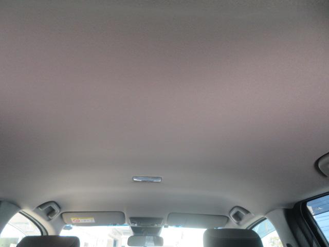 フィット ｅ：ＨＥＶクロスター　ワンオーナー　禁煙車　ＣＭＢＳ　ＥＴＣ　純正メモリーナビＴＶ　ＤＶＤ再生　Ｂｌｕｅｔｏｏｔｈ接続　ＵＳＢ　ＬＥＤ　クルーズコントロール　オートマチックブレーキホールド　ＦＲソナー　Ｂカメラ　１オーナー（12枚目）