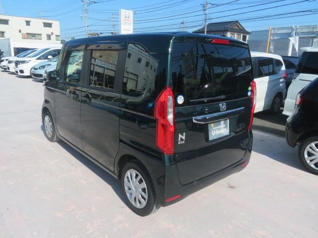 左後ろからの画像です！日々お買い得車両続々入庫しております！