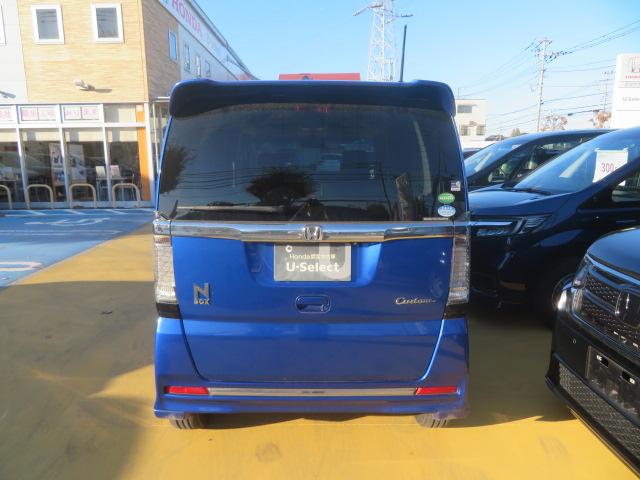 Ｎ－ＢＯＸカスタム Ｇ・ターボＬパッケージ　ワンオーナー　禁煙車　ＣＴＢＡ　４ＷＤ　ターボ車　ＥＴＣ純正メモリーナビＴＶ　ＤＶＤ再生　Ｂｌｕｅｔｏｏｔｈ接続　ＨＩＤ　フォグ　スマートキー　両側パワスラ　シートヒーター　クルコン　Ｂカメラ　ＰＳ（3枚目）