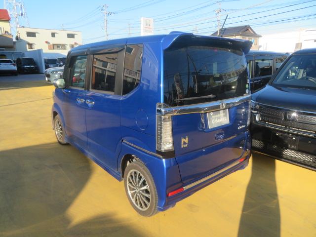 Ｎ－ＢＯＸカスタム Ｇ・ターボＬパッケージ　ワンオーナー　禁煙車　ＣＴＢＡ　４ＷＤ　ターボ車　ＥＴＣ純正メモリーナビＴＶ　ＤＶＤ再生　Ｂｌｕｅｔｏｏｔｈ接続　ＨＩＤ　フォグ　スマートキー　両側パワスラ　シートヒーター　クルコン　Ｂカメラ　ＰＳ（9枚目）