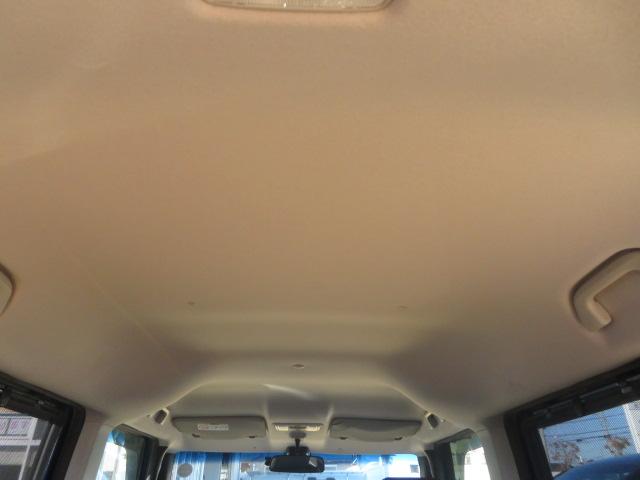 Ｎ－ＢＯＸカスタム Ｇ・ターボＬパッケージ　ワンオーナー　禁煙車　ＣＴＢＡ　４ＷＤ　ターボ車　ＥＴＣ純正メモリーナビＴＶ　ＤＶＤ再生　Ｂｌｕｅｔｏｏｔｈ接続　ＨＩＤ　フォグ　スマートキー　両側パワスラ　シートヒーター　クルコン　Ｂカメラ　ＰＳ（12枚目）