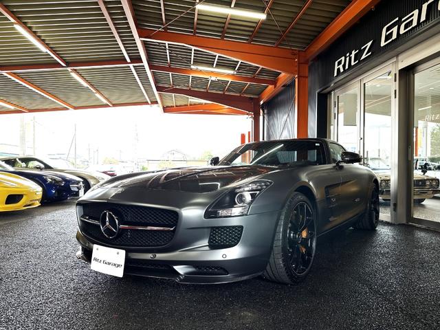 　メルセデスベンツＳＬＳ　ＡＭＧ　ＧＴファイナルＥＤ　ＡＭＧカーボンセラミックブレーキ　１オーナー　正規Ｄ車　国内限定２５台　カーボンボンネット　ドアミラー　ウイング(57枚目)