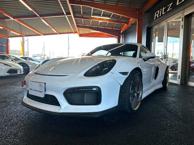 ポルシェ ケイマン GT4 スポーツクロノPKG 右ハンドル ポルシェ ケイマン GT4 スポーツクロノPKG 右ハンドル