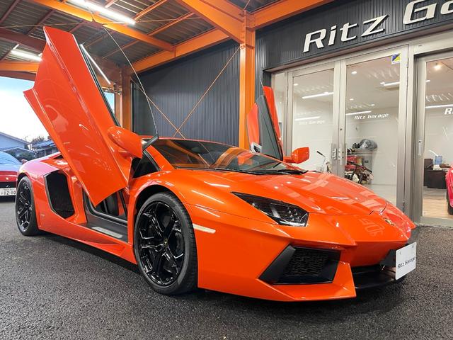 アヴェンタドール ＬＰ７００－４　正規Ｄ車　左Ｈ　Ｆリフティング　禁煙車　カーボンブレーキ（69枚目）