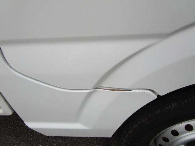 ミニキャブトラック Ｍ　５速マニュアル　エアコン　パワステ　衝突安全ボディー　盗難防止　運転席エアバック　助手席エアバック（56枚目）
