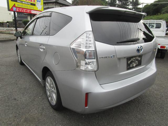 プリウスアルファ S プッシュスタート スマートキー ナビ バックカメラ 衝突安全ボディー アイドリングストップ 運転席エアバック 助手席エアバ(7枚目)