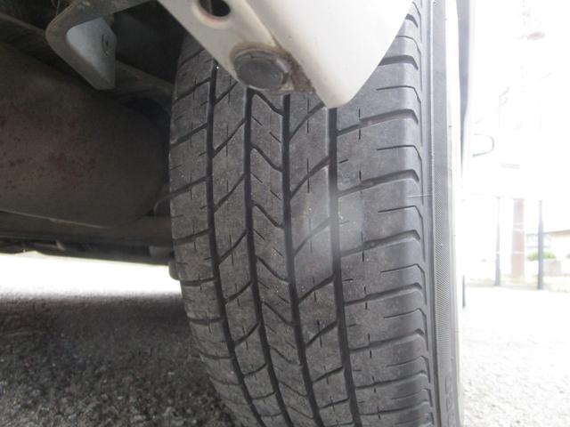 プリウスアルファ S プッシュスタート スマートキー ナビ バックカメラ 衝突安全ボディー アイドリングストップ 運転席エアバック 助手席エアバ(16枚目)