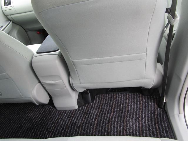 プリウスアルファ S プッシュスタート スマートキー ナビ バックカメラ 衝突安全ボディー アイドリングストップ 運転席エアバック 助手席エアバ(28枚目)