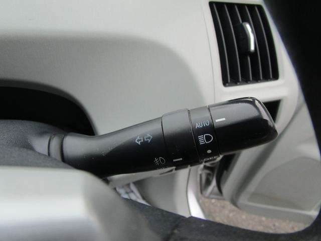 プリウスアルファ S プッシュスタート スマートキー ナビ バックカメラ 衝突安全ボディー アイドリングストップ 運転席エアバック 助手席エアバ(52枚目)