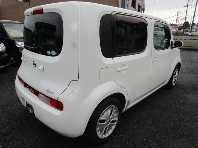 キューブ １５Ｘ　Ｖセレクション　プッシュスタート　ＥＴＣ　ＴＶ　ナビ　ＡＢＳ　衝突安全ボディー　盗難防止　運転席エアバック　助手席エアバック（7枚目）