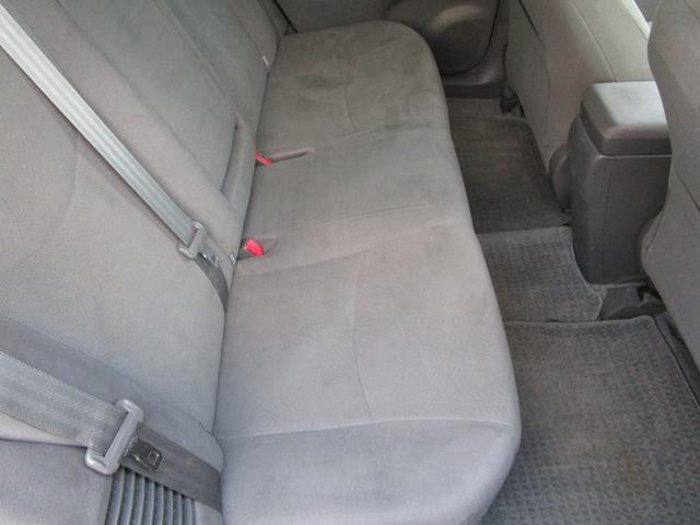 プリウス Ｓツーリングセレクション　アイドリングストップ　ＬＥＤランプ　ナビ　バックカメラ　記録簿　プッシュスタート　盗難防止　衝突安全　運転席エアバック　助手席エアバック（28枚目）