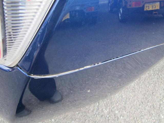 プリウス Ｓツーリングセレクション　アイドリングストップ　ＬＥＤランプ　ナビ　バックカメラ　記録簿　プッシュスタート　盗難防止　衝突安全　運転席エアバック　助手席エアバック（66枚目）