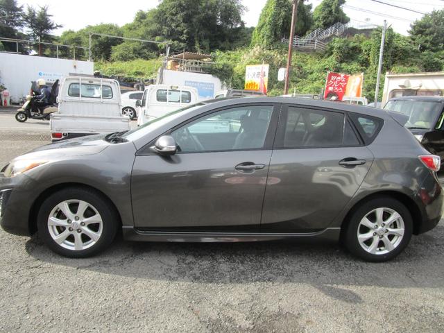 アクセラスポーツ 20S アイドリングストップ 記録簿 プッシュスタート 盗難防止 衝突安全 運転席エアバック 助手席エアバック ナビ TV Bluetooth(6枚目)