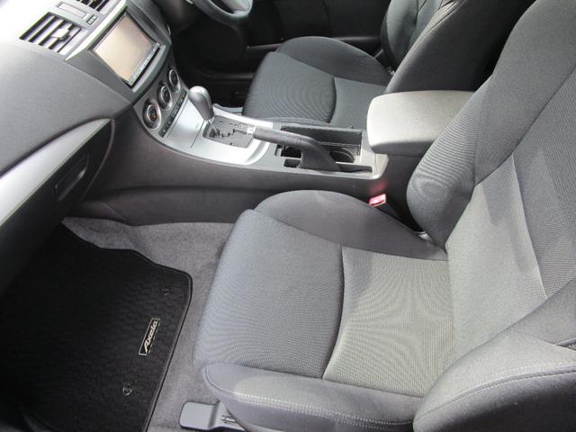 アクセラスポーツ 20S アイドリングストップ 記録簿 プッシュスタート 盗難防止 衝突安全 運転席エアバック 助手席エアバック ナビ TV Bluetooth(33枚目)