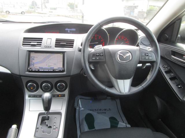 アクセラスポーツ 20S アイドリングストップ 記録簿 プッシュスタート 盗難防止 衝突安全 運転席エアバック 助手席エアバック ナビ TV Bluetooth(38枚目)