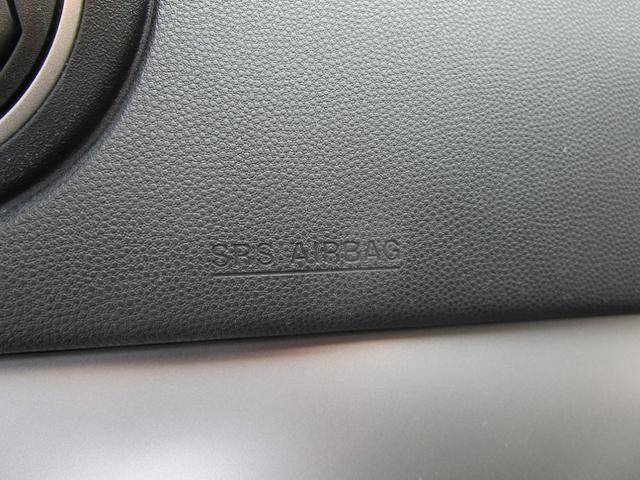 アクセラスポーツ 20S アイドリングストップ 記録簿 プッシュスタート 盗難防止 衝突安全 運転席エアバック 助手席エアバック ナビ TV Bluetooth(67枚目)