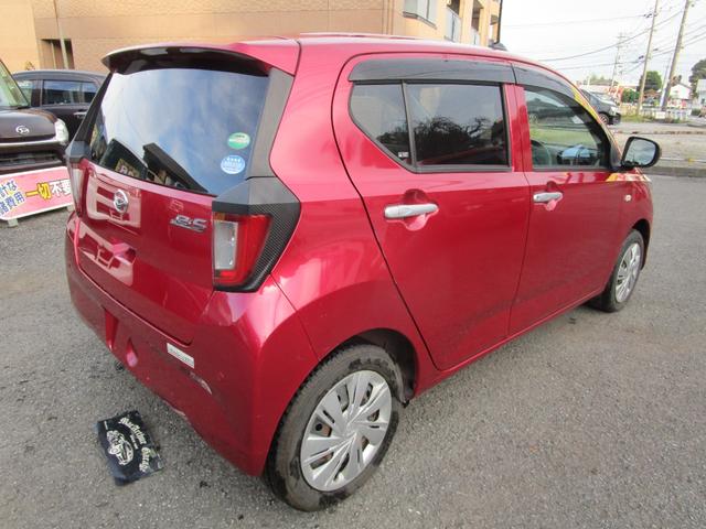 ミライース Ｘ　ＳＡＩＩＩ　ＥＴＣ　キーレス　アイドリングストップ　衝突被害軽減システム　オートマチックハイビーム　運転席エアバック　助手席エアバック　ＣＤ（7枚目）