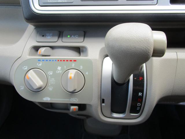 内装は一台一台丁寧にクリーニングしております☆綺麗な車両を見にいらしてください☆