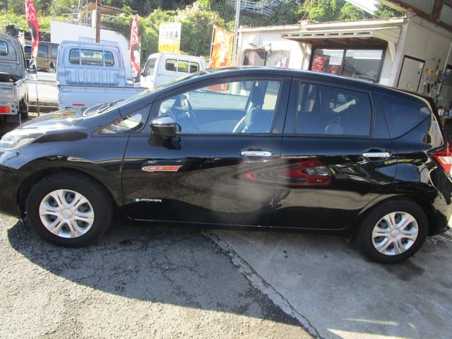 ノート e-パワー X オートライト スマートキー ETC ル ナビ TV バックカメラ ABS 衝突安全ボディー 盗難防止 運転席エアバック 助手席エアバック プッシュスタート(5枚目)