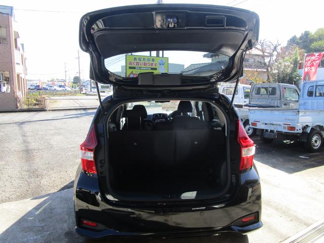 ノート e-パワー X オートライト スマートキー ETC ル ナビ TV バックカメラ ABS 衝突安全ボディー 盗難防止 運転席エアバック 助手席エアバック プッシュスタート(10枚目)