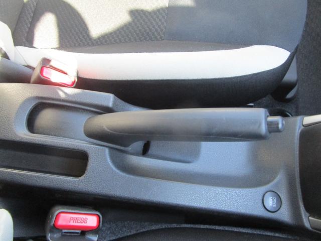 ノート e-パワー X オートライト スマートキー ETC ル ナビ TV バックカメラ ABS 衝突安全ボディー 盗難防止 運転席エアバック 助手席エアバック プッシュスタート(57枚目)