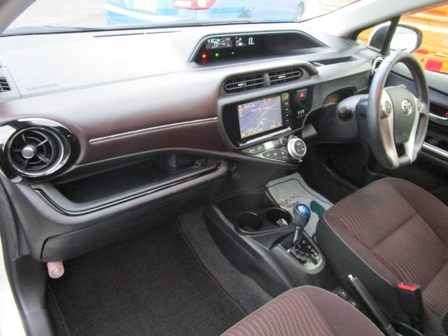 アクア Ｇ　プッシュスタート　ドライブレコーダー　ナビ　バックカメラ　Ｂｌｕｅｔｏｏｔｈアイドリングストップ　シートヒーター　運転席エアバック　助手席エアバック　盗難防止（30枚目）