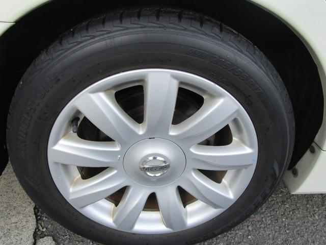 ティアナ ２５０ＸＶ　バックカメラ　ナビ　ＴＶ　パワーシート　プッシュスタート　ＥＴＣ　運転席エアバック　助手席エアバック　盗難防止　衝突安全ボディー（15枚目）