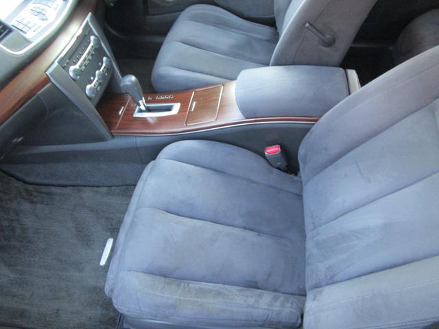 ティアナ ２５０ＸＶ　バックカメラ　ナビ　ＴＶ　パワーシート　プッシュスタート　ＥＴＣ　運転席エアバック　助手席エアバック　盗難防止　衝突安全ボディー（36枚目）