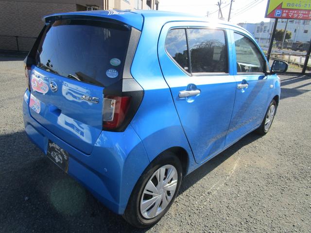 ミライース Ｘ　ＳＡＩＩＩ　キーレス　ナビ　ワンセグ　アイドリングストップ　衝突被害軽減ブレーキ　アクセル踏み間違え防止装置　運転席エアバック（7枚目）