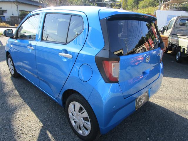 ミライース Ｘ　ＳＡＩＩＩ　キーレス　ナビ　ワンセグ　アイドリングストップ　衝突被害軽減ブレーキ　アクセル踏み間違え防止装置　運転席エアバック（8枚目）