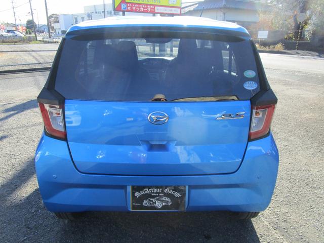 ミライース Ｘ　ＳＡＩＩＩ　キーレス　ナビ　ワンセグ　アイドリングストップ　衝突被害軽減ブレーキ　アクセル踏み間違え防止装置　運転席エアバック（9枚目）