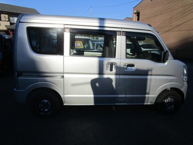 NV100クリッパーバン DX 2nd発進 オーディオディスプレイ Bluetooth ETC キーレス 前席パワーウインド 運転席エアバック 助手席エアバック(6枚目)