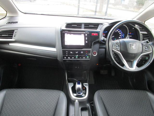 フィットハイブリッド Ｌパッケージ　プッシュスタート　バックカメラ　カーナビ　アイドリングストップ　スマートキー　ＬＥＤランプ　衝突安全ボディー　盗難防止　運転席エアバック　助手席エアバック（36枚目）