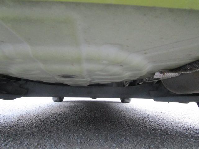 ノート ｅ－パワー　Ｘ　スマートキー　プッシュスタート　オートエアコン　ナビＴＶ　オートライト　運転席エアバッグ　助手席エアバッグ　ＡＢＳ　盗難防止システム（14枚目）