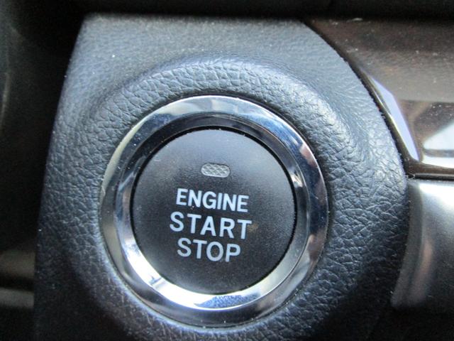 各種ローンも取り扱いしております。最長７年８２回まで承ります。低価格で良質な車両をたくさん取り揃えております。お求めやすい価格をモットーに皆様のお越しをお待ちしております