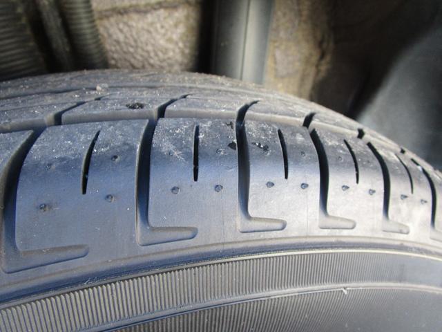 iQ 100G レザーパッケージ プッシュスタート HDDナビ TV(18枚目)