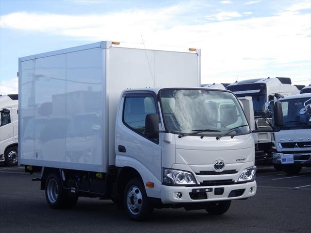 ドライバン　未使用　ショート　全低床　トヨタ車体ＧＤＹ２３１－ＶＴＡＤＣＧ（Ｒ０４）　ミッション５ＭＴ　１４４ｐｓ　積載１．５ｔ(4枚目)