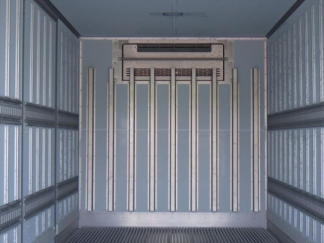 ヒノレンジャー 冷蔵冷凍車Ｐ／Ｇ　未使用　増トンワイド　リアエアサス　格納ゲート　片開きＳＤ　スタンバイ　トランテックス（Ｒ０５）　７ＭＴ　２６０ｐｓ　積載６．５ｔ（9枚目）