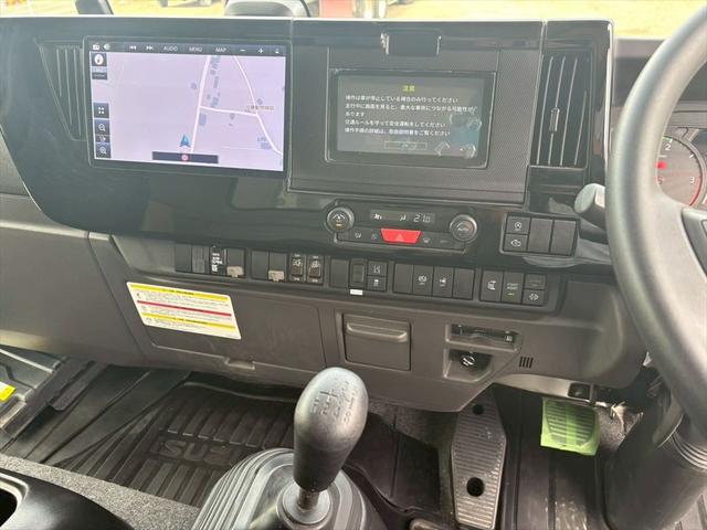 フォワード ウイング　増トン　６２ワイド　ハイルーフ　リアエアサス　フルハーフＤＭＷ　６ＭＴ　２４０ｐｓ　積載８．１ｔ（24枚目）