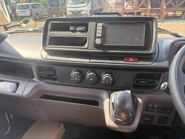 キャンター アームロール　未使用　新明和ＣＣＡ２３ー１２　５ＭＴ　１５０ｐｓ　積載３ｔ（24枚目）