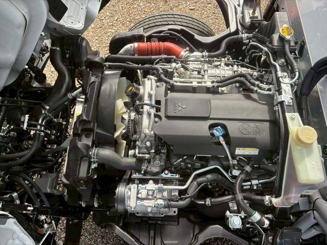 キャンター 冷蔵冷凍車　未使用　ショート　スライドＳＤ　全低床　東プレＸＶ２２ＬＯＣーＰ　ＤＵＯＮＩＣ　１３０ｐｓ　積載２ｔ（21枚目）