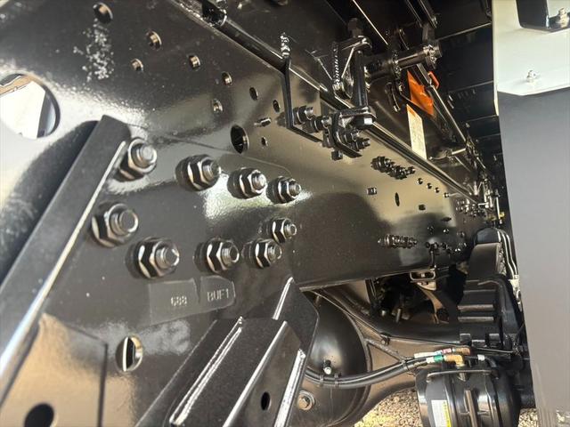 スーパーグレート ダンプ　未使用　プレミアムライン　ハイルーフ　自動シート　メッキ　新明和ＤＲＳ１１ー０２ＳＣ　シフトパイロット　３９４ｐｓ　積載８．４ｔ（19枚目）