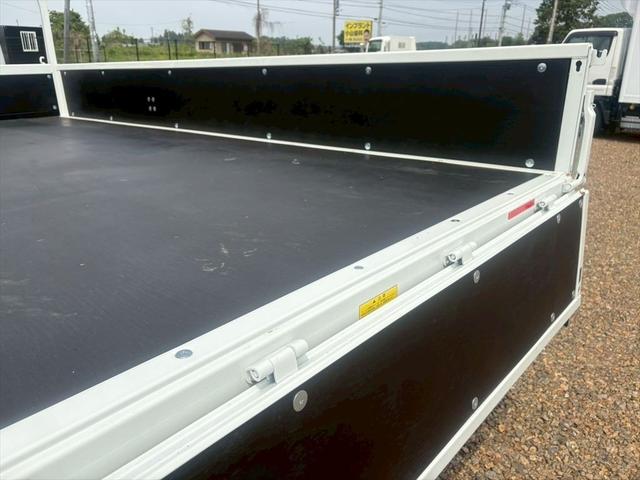 キャンター クレーン付平ボディー　未使用　ワイドロング　４段　ラジコン　パブコ　タダノＴＭーＺＸ２９４ＨＲＳＡ　５ＭＴ　１５０ｐｓ　積載３．３５ｔ（12枚目）